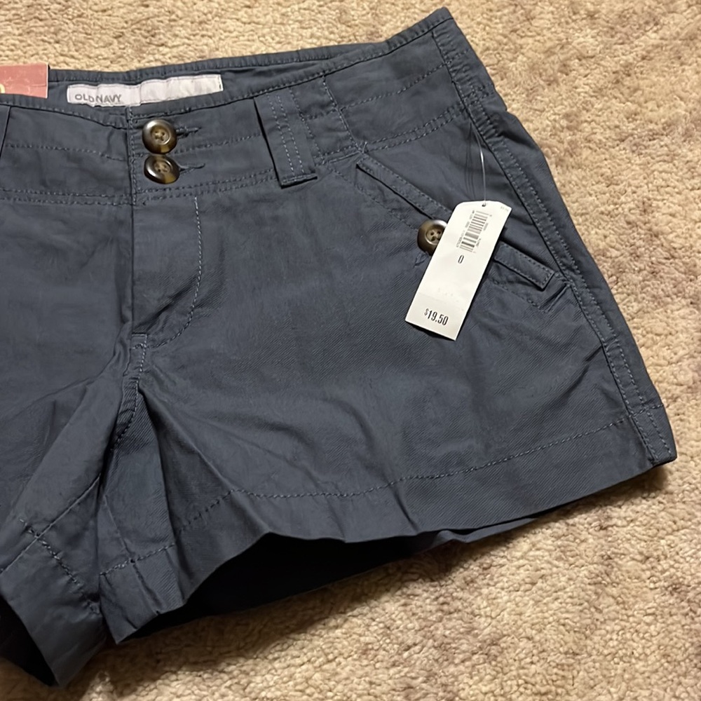 Shorts - Picture 5 of 7
